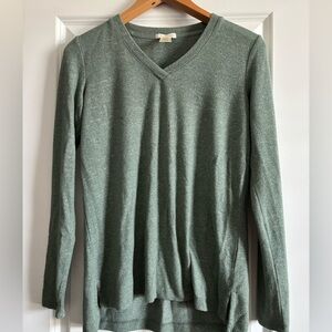 Matty M Women’s Green Sweater XS‎